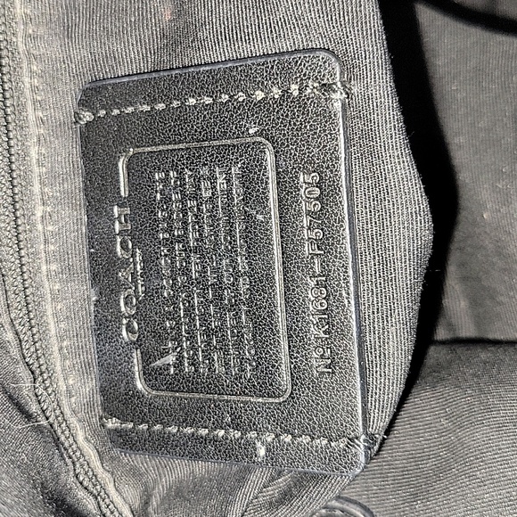 Coach Exotic Lexy Snake Black Pebble Leather Shoulder Bag F57505 - Picture 13 of 13